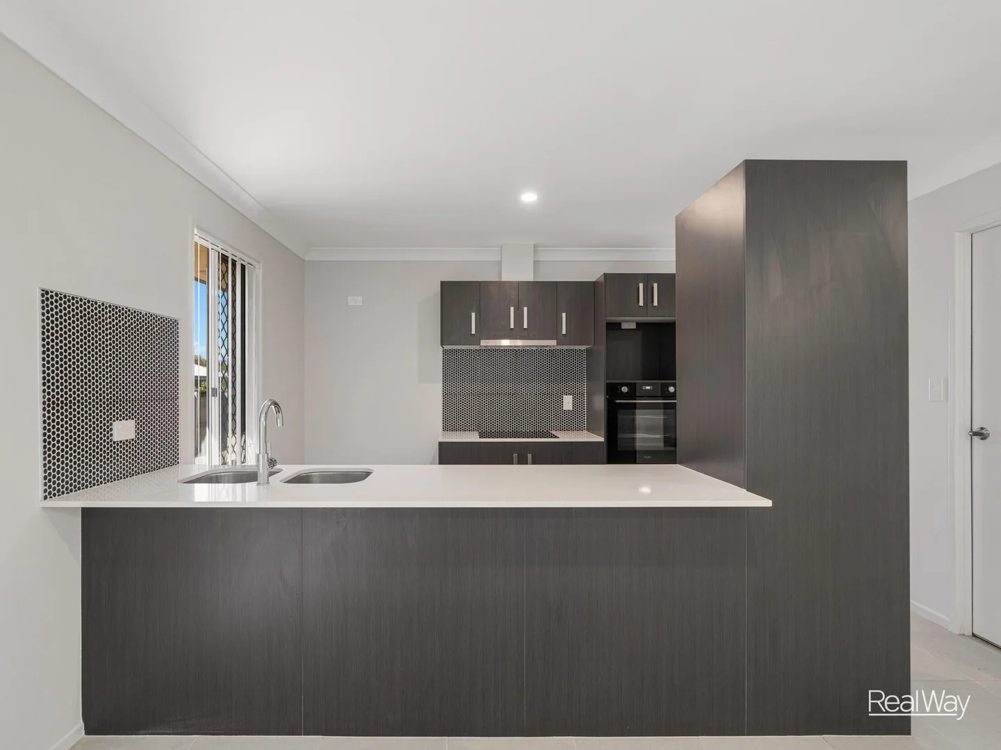 Additional image 3 of 249C Herries Street, Newtown QLD 4350