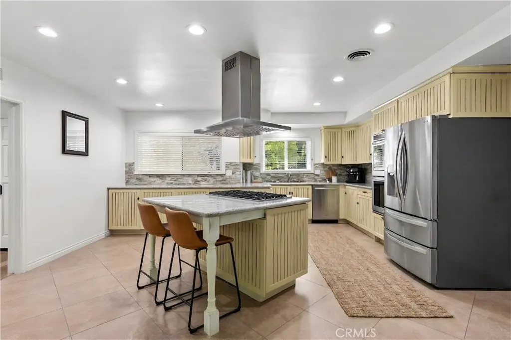 Additional image 28 of 4479 Azalia Drive, Tarzana, CA 91356