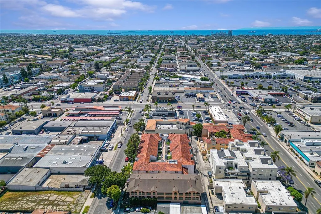 1335 Newport Avenue Unit 209, Long Beach, CA 90804