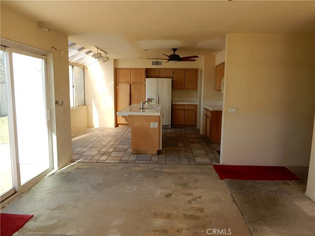 Additional image 11 of 2819 W Calle Celeste Dr, Rialto, CA 92377