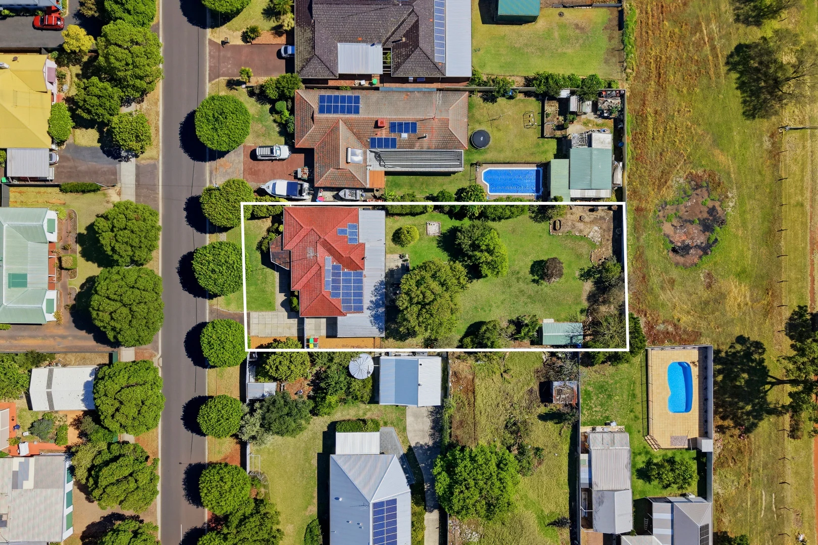 Additional image 34 of 4 Sir James Avenue, Harvey WA 6220