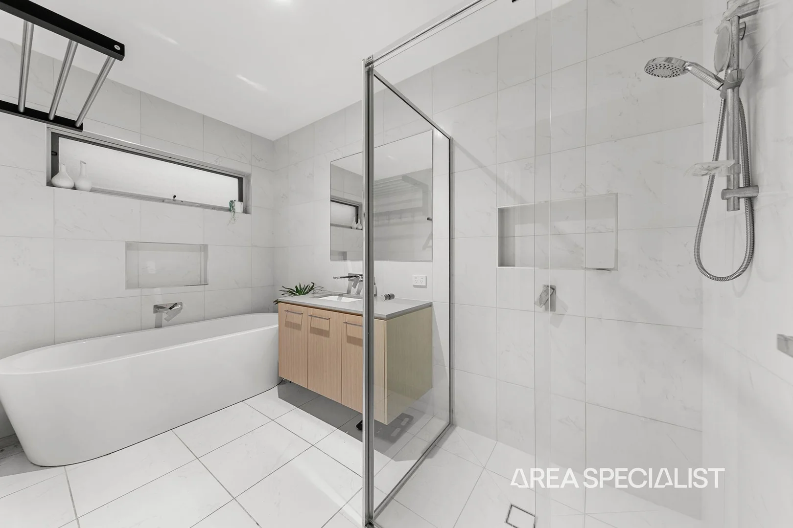 Additional image 5 of 13 Zurich Rise, Pakenham VIC 3810