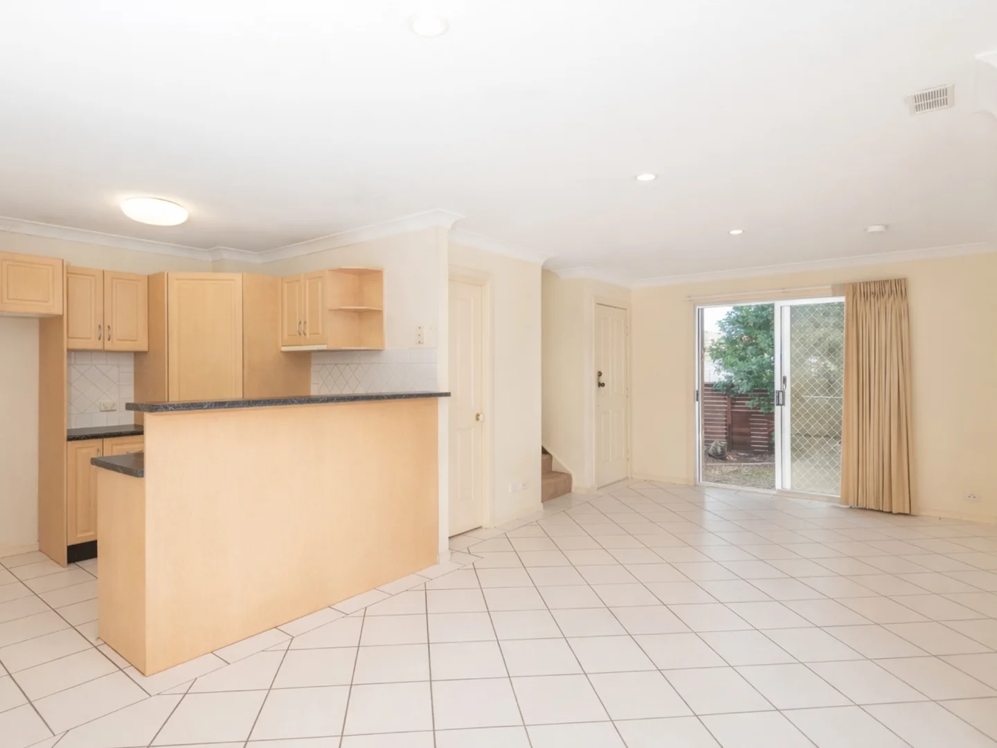 Additional image 3 of 1/177 Riding Road, Balmoral QLD 4171
