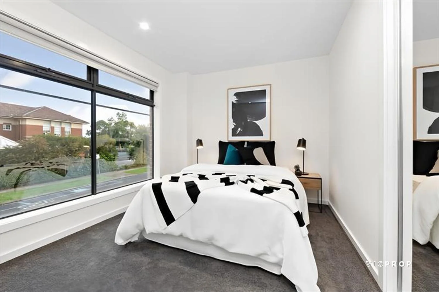 Additional image 2 of 98 Derby Road, Sunshine VIC 3020