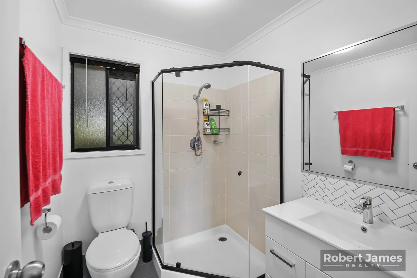 Additional image 18 of 439 & 440/3 Hilton Tce, Tewantin QLD 4565