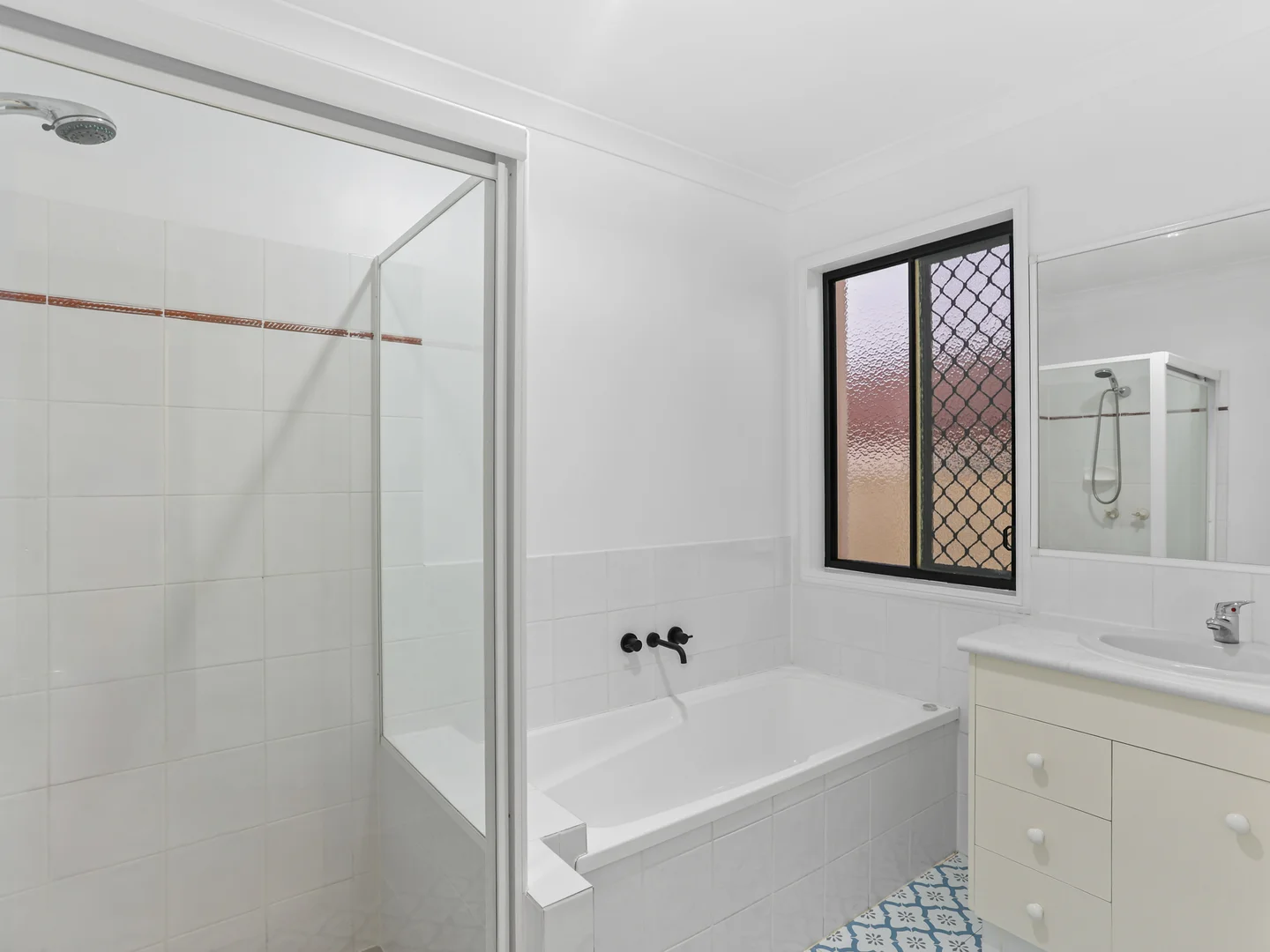 Additional image 11 of 23 Tiger Drive, Arundel QLD 4214