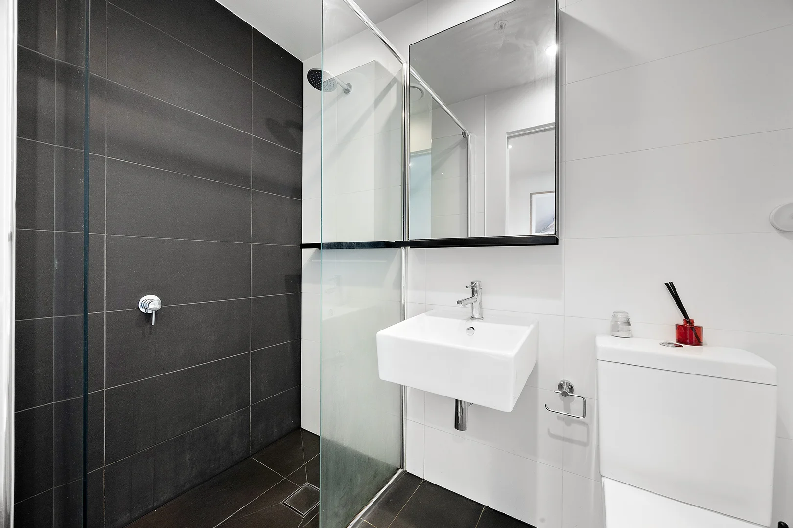 Additional image 8 of 1204/101 St Kilda Road, St Kilda VIC 3182