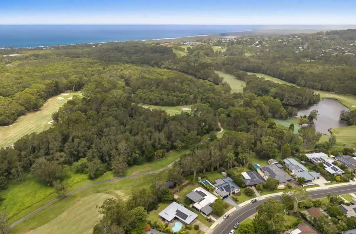 Additional image 16 of 90 Balemo Drive, Ocean Shores NSW 2483
