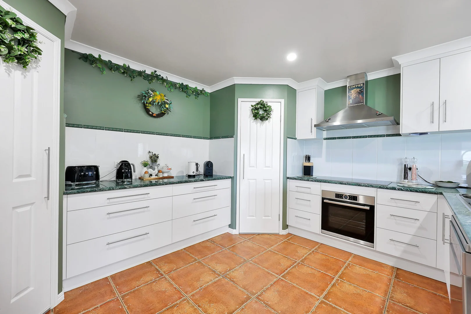 Additional image 10 of 2 Linden Crescent, Qunaba QLD 4670