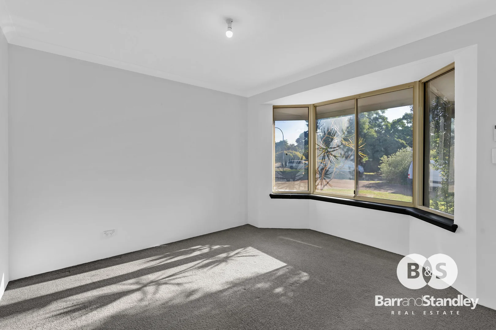Additional image 5 of 32 St Peters Green, College Grove WA 6230