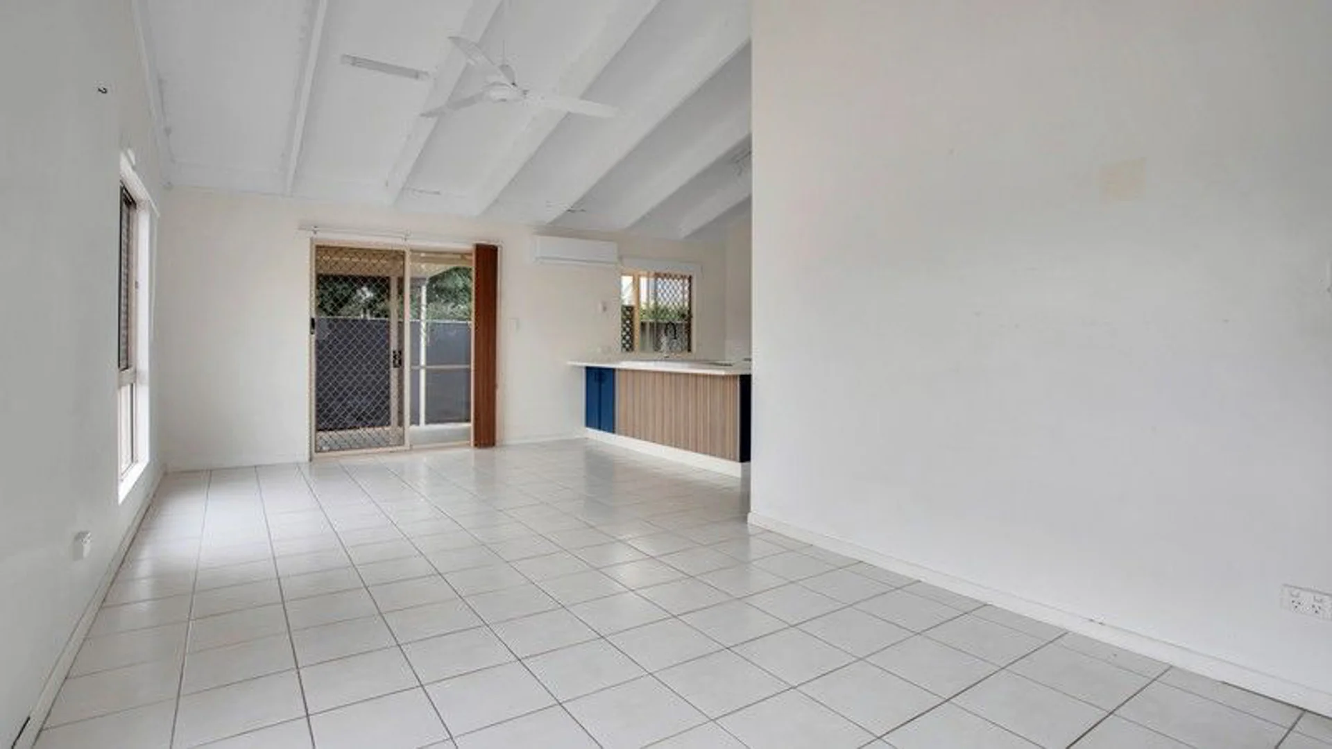 Additional image 12 of Unit 1/35 Yango Street, Pacific Paradise QLD 4564