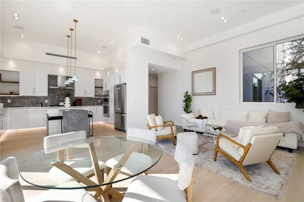 Additional image 77 of 2309 Cove Avenue, Los Angeles, CA 90039