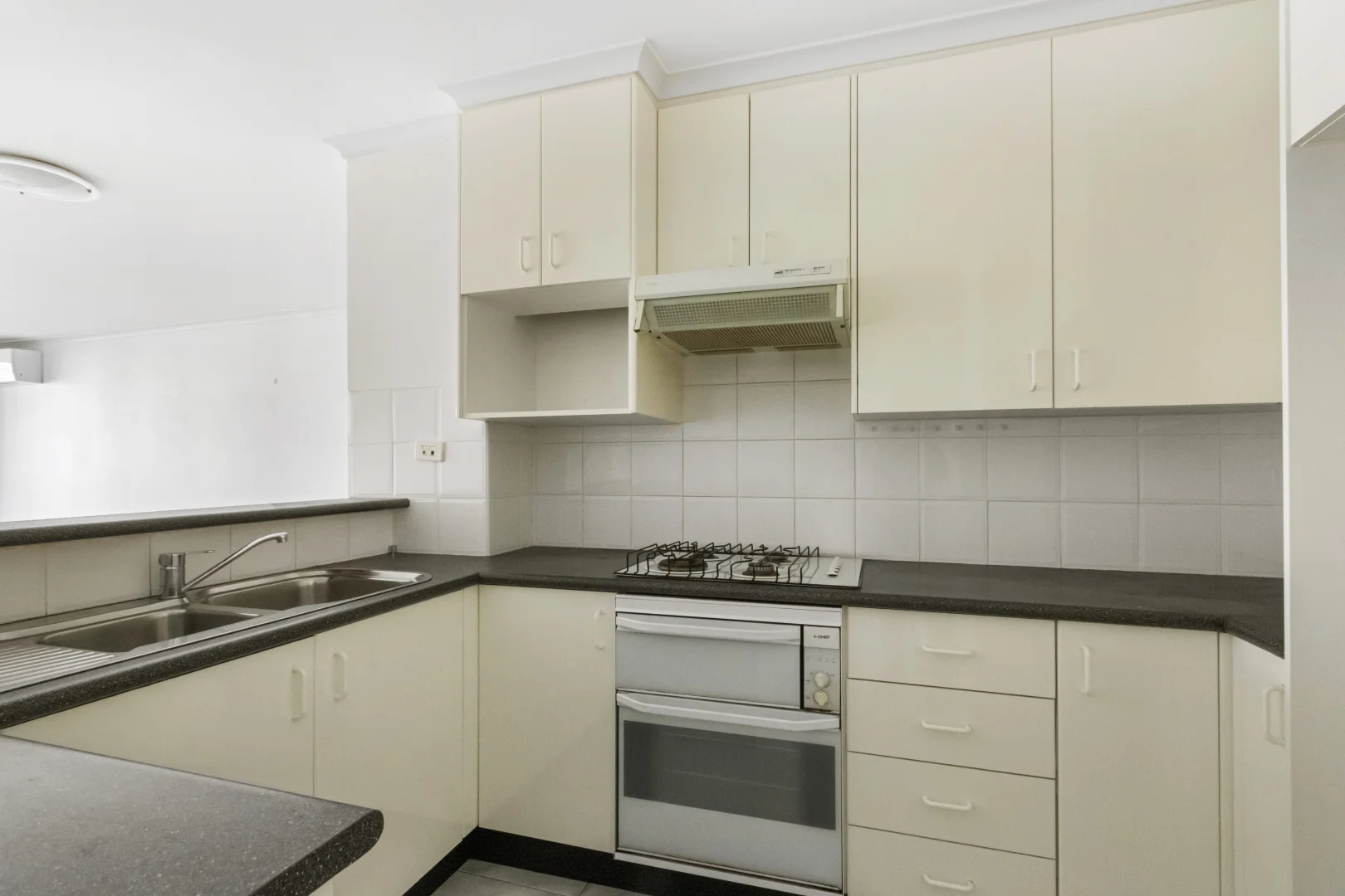 126/19 Herbert Street, St Leonards NSW 2065 photo 5