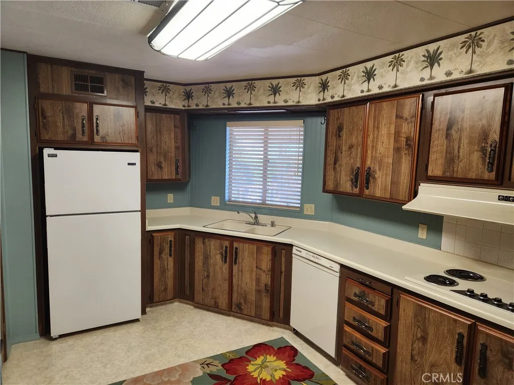 Additional image 53 of 5181 Royal Oaks Dr, Oroville, CA 95966