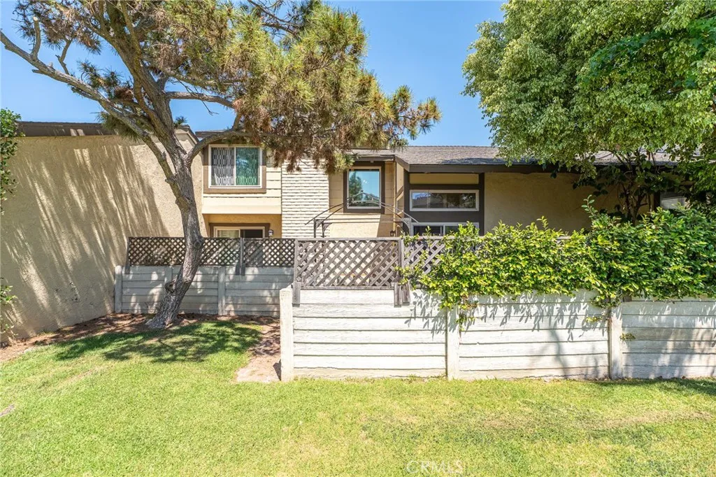 Additional image 110 of 2620 Tustin Avenue N Unit F, Santa Ana, CA 92705