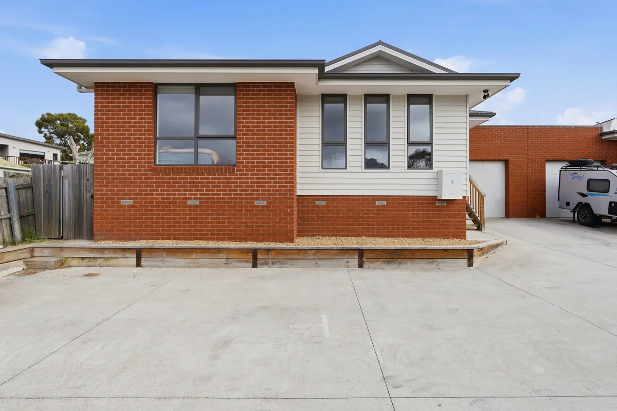 Additional image 23 of 2/170 Flagstaff Gully Road, Lindisfarne TAS 7015