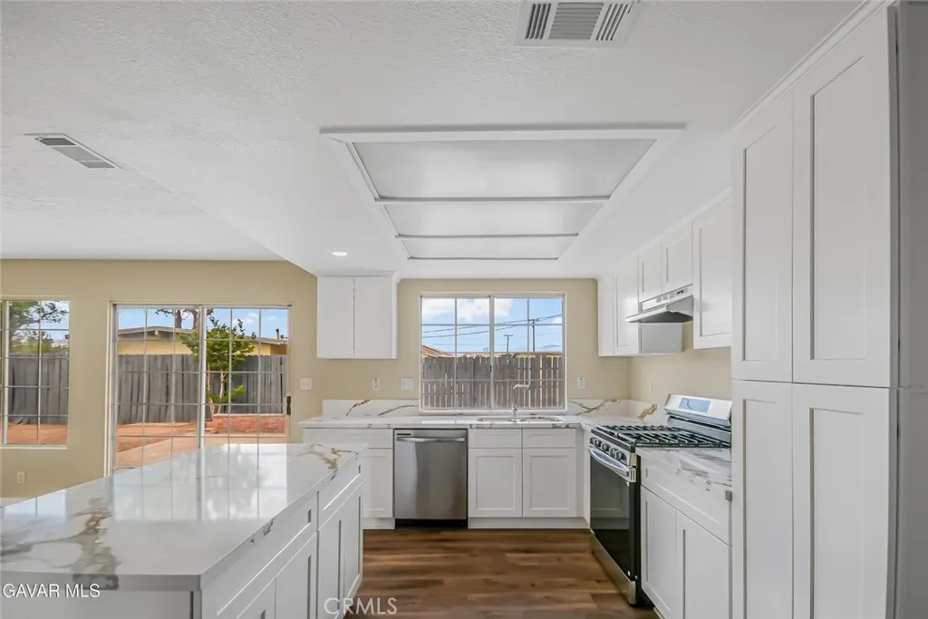 Additional image 12 of 20649 83rd St, California City, CA 93505