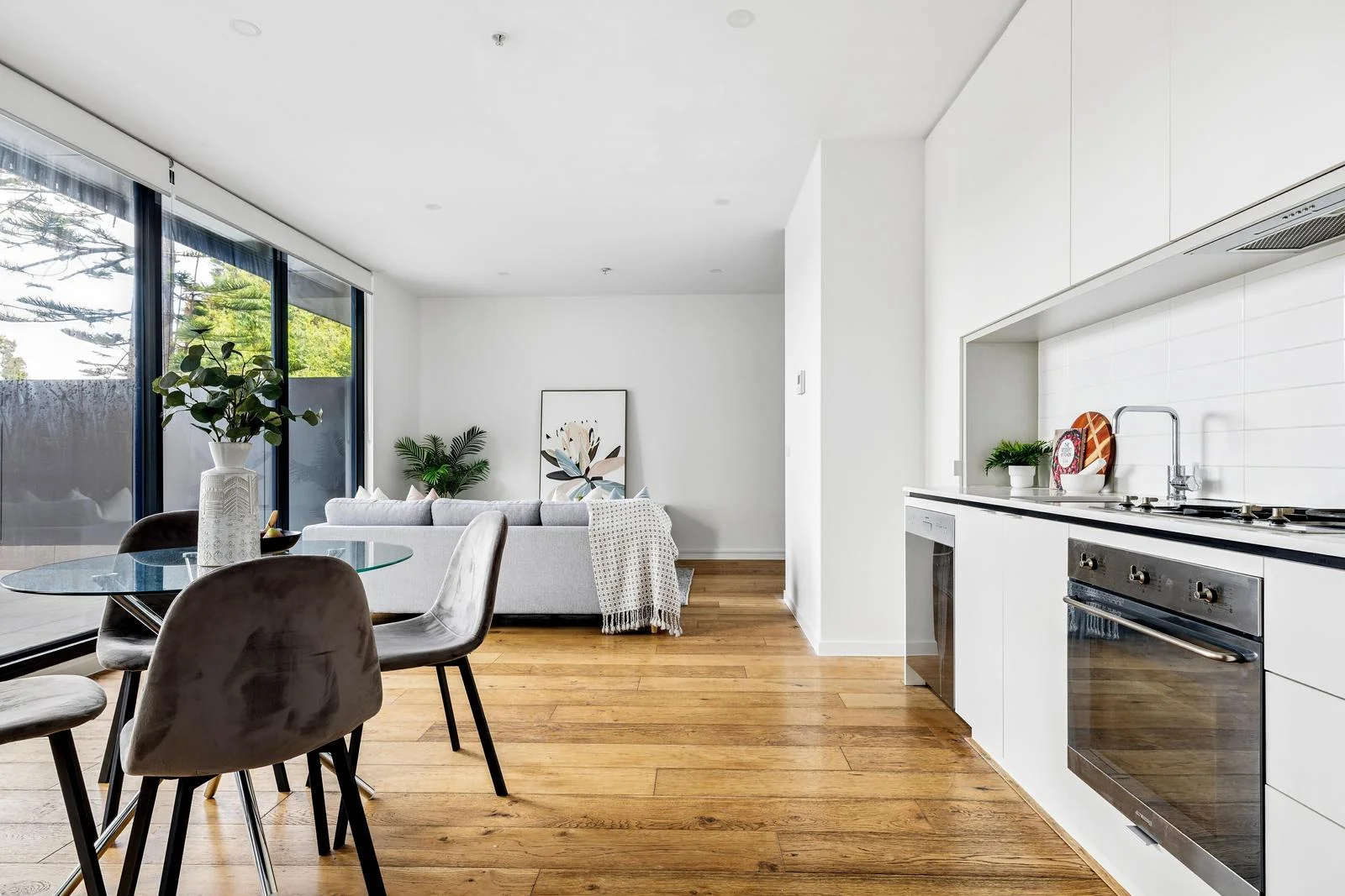 Additional image 8 of g12/307 Barkers Road, Kew VIC 3101