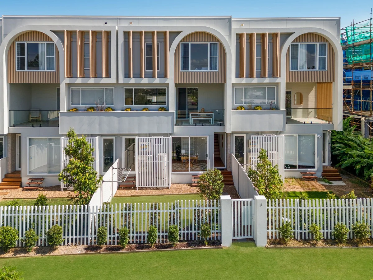3/9-11 Nelson Avenue, Hope Island QLD 4212