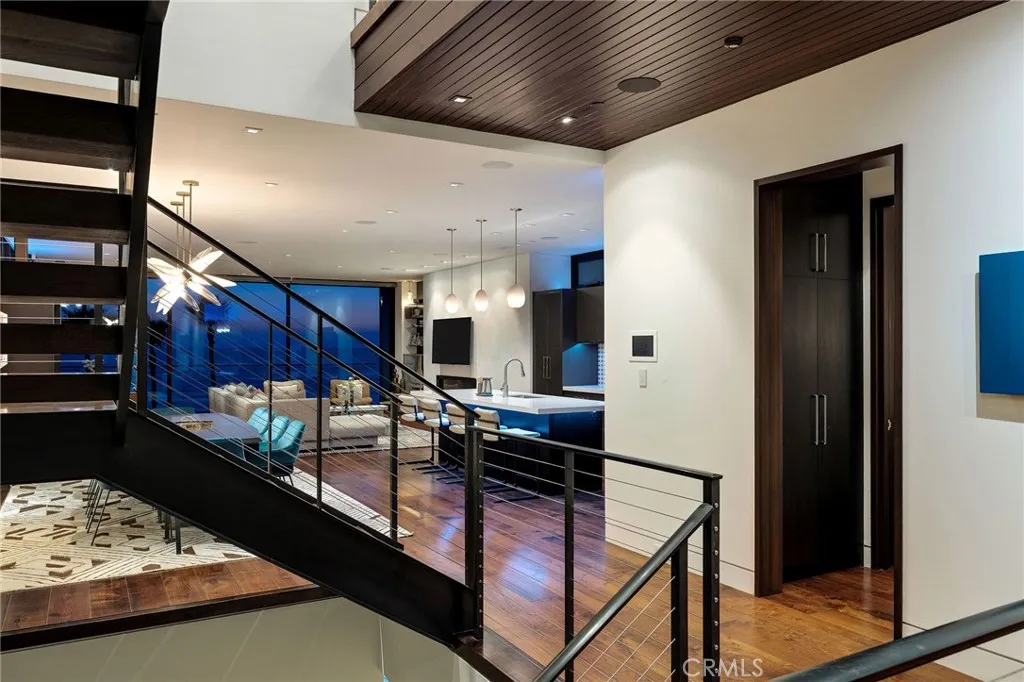 Additional image 42 of 1204 The Strand, Manhattan Beach, CA 90266