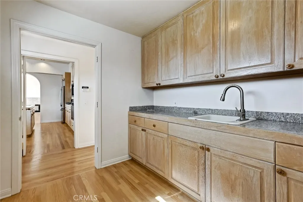 Additional image 81 of 12134 Lawler St, Los Angeles, CA 90066