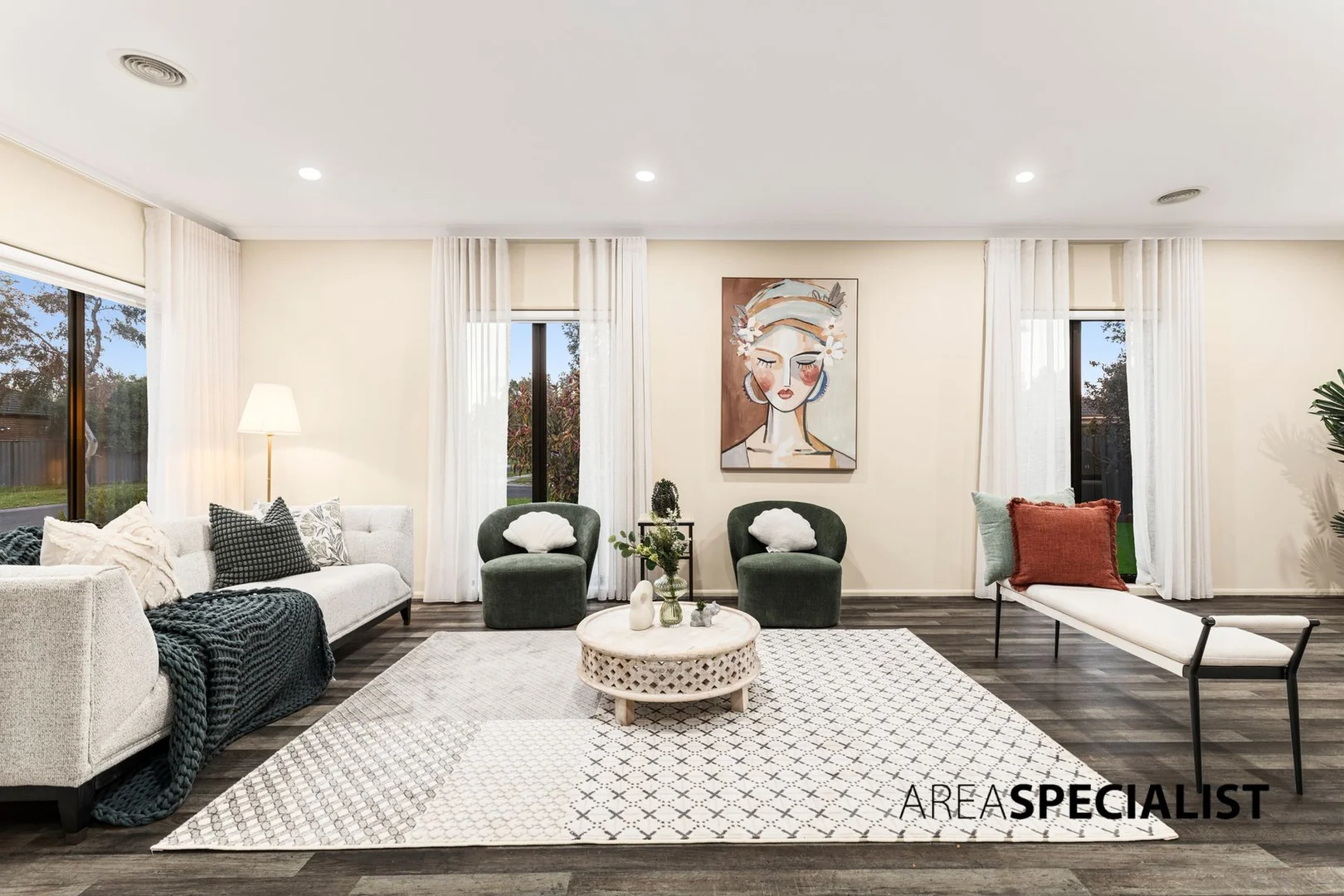 Additional image 3 of 20 Mullein Bend, Cranbourne North VIC 3977