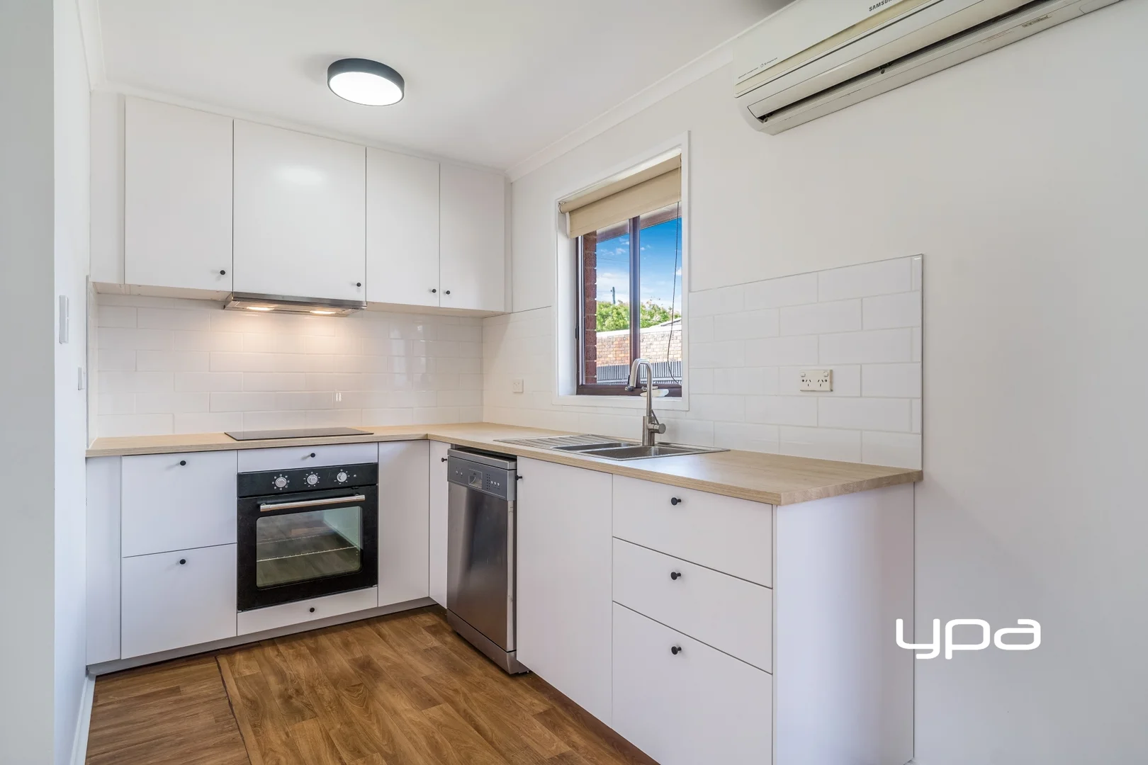 Additional image 3 of 2/8 Harker St, Sunbury VIC 3429