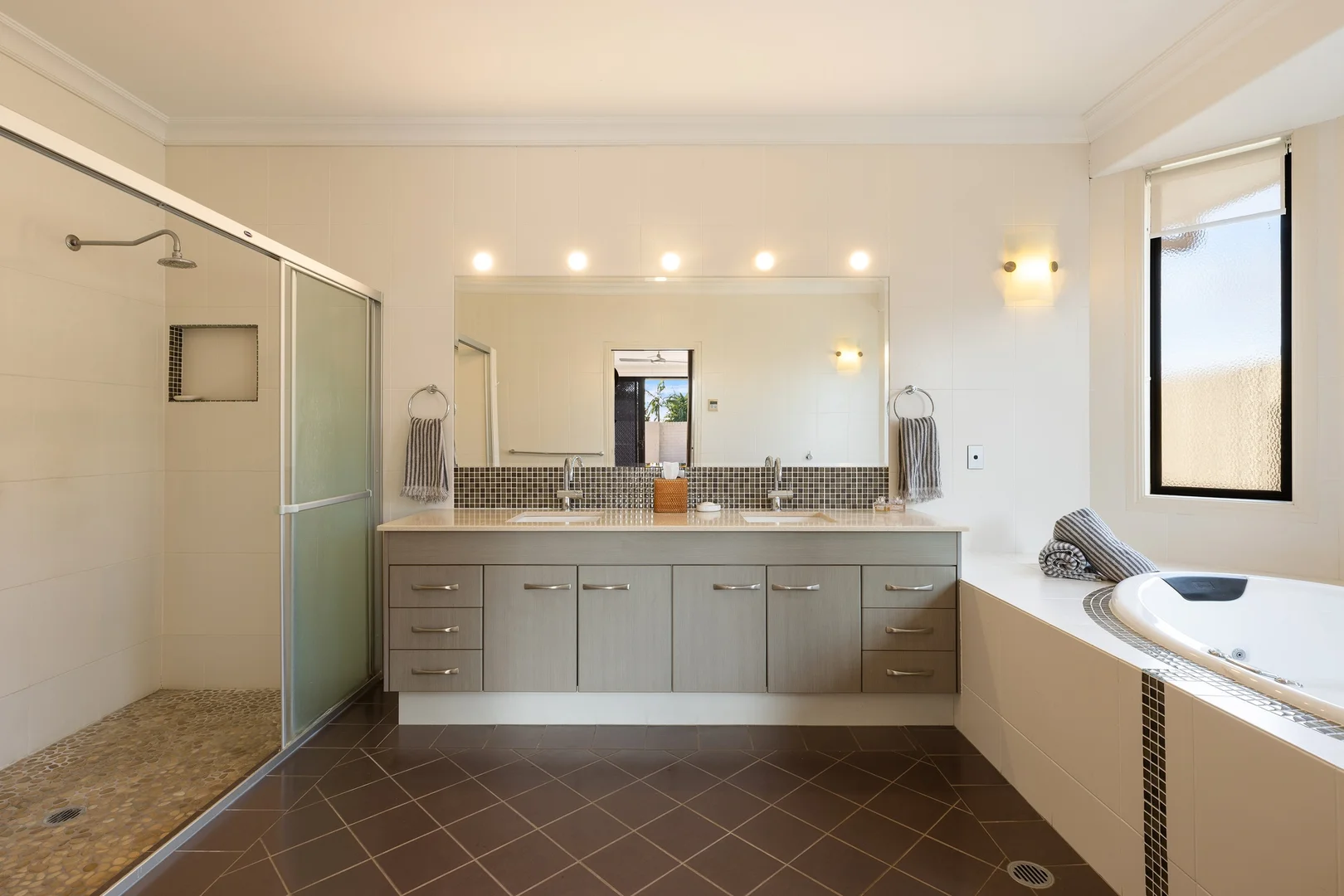 Additional image 12 of 35 The Ridgeway, Cumbalum NSW 2478