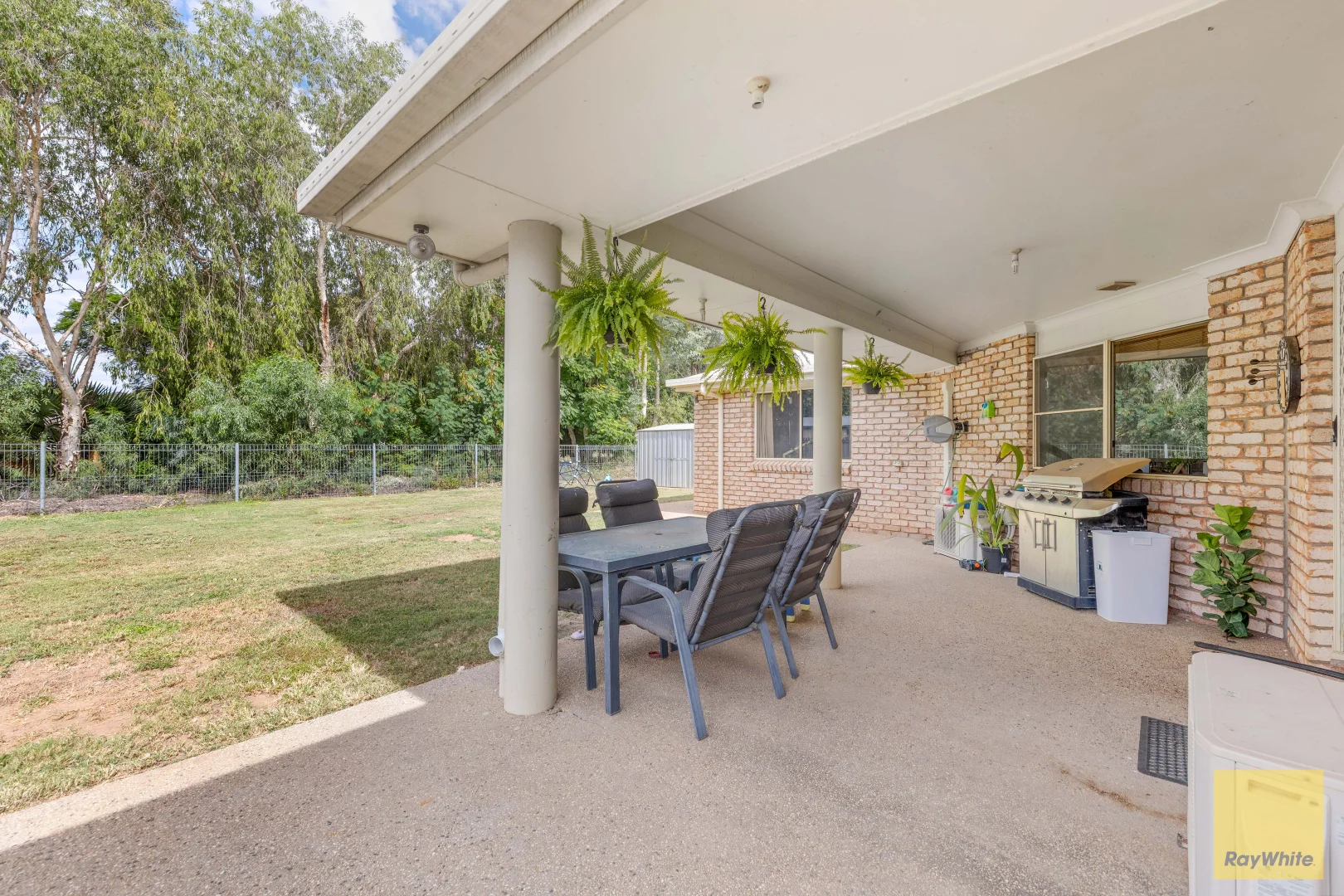 Additional image 18 of 67 Staal Crescent, Emerald QLD 4720
