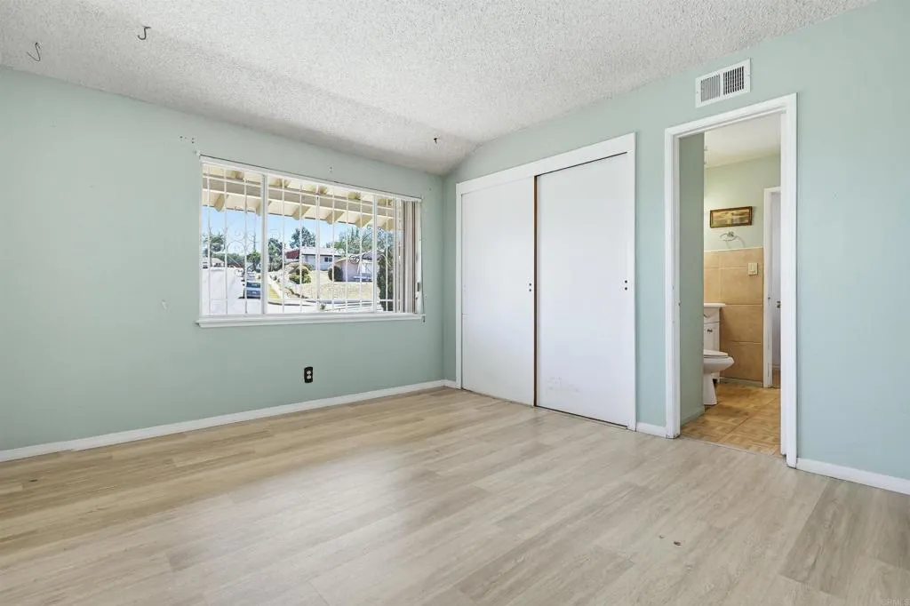Additional image 76 of 7128 Jacmar Avenue, San Diego, CA 92114
