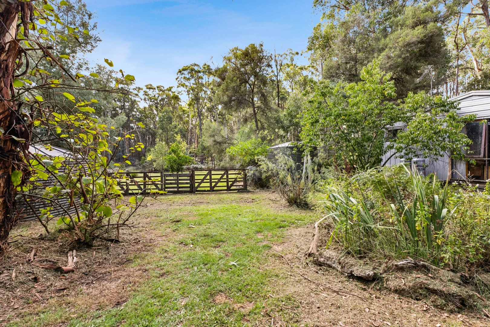 Additional image 17 of 30 Hobbles Road, Coomoora VIC 3461