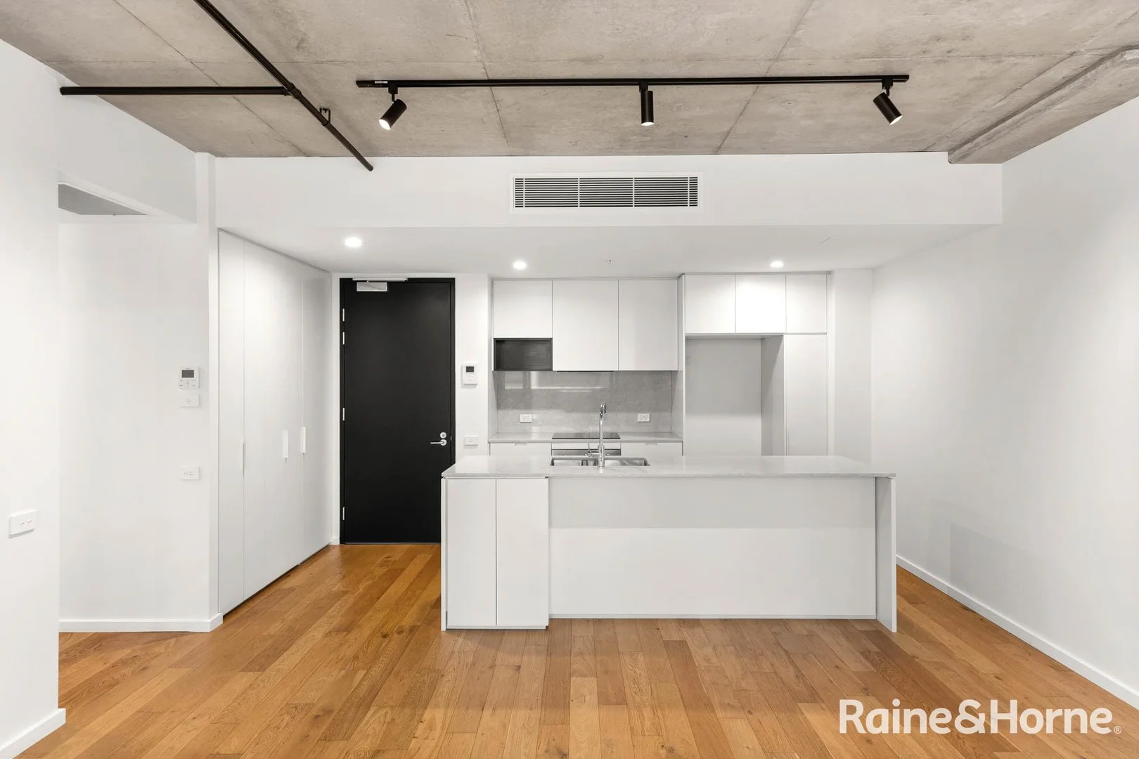 Additional image 2 of 306/5 Merewether Street, Newcastle NSW 2300