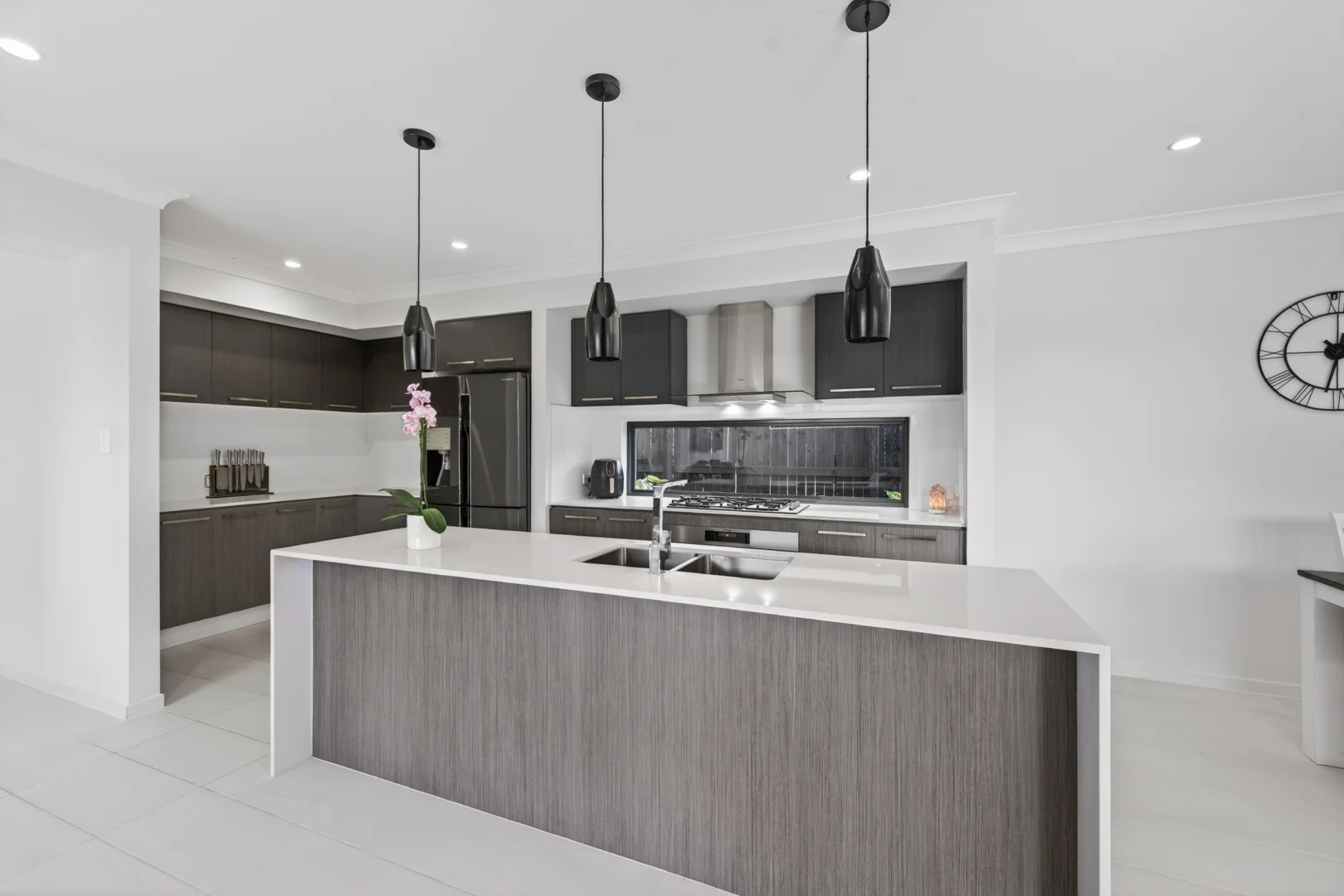 Additional image 7 of 8 Avoca Place, Redland Bay QLD 4165