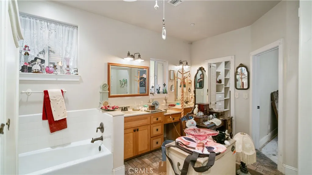 Additional image 84 of 22070 Big Oak Rd, Cedarpines Park, CA 92322