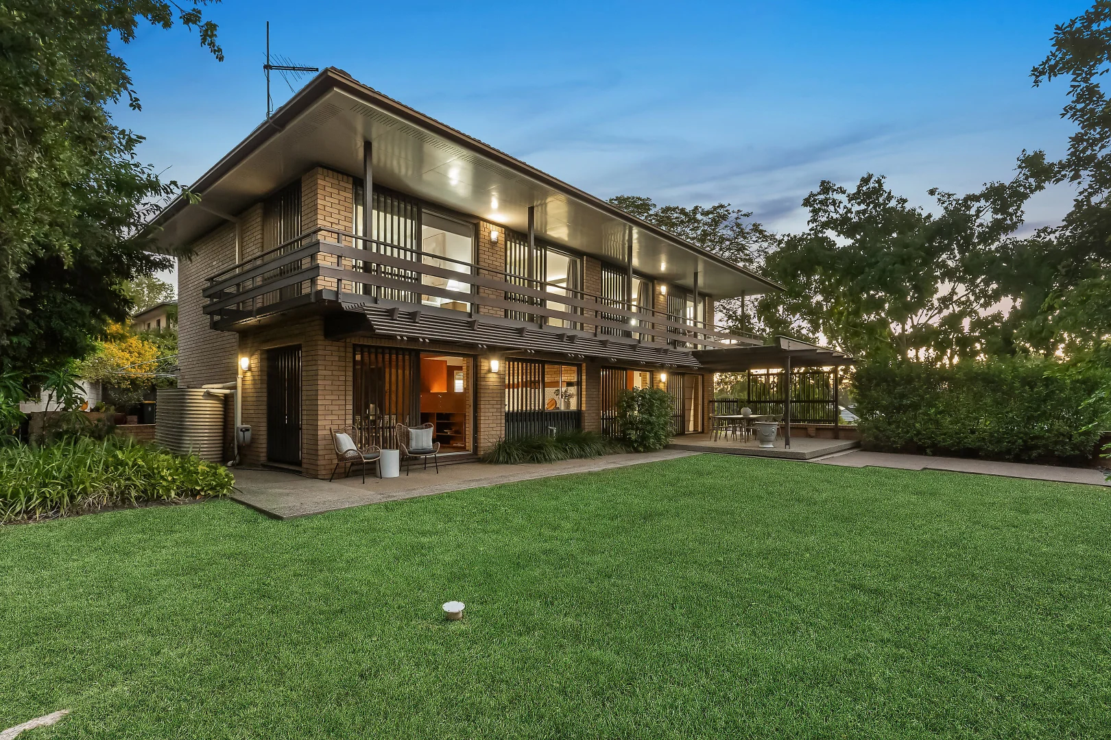 Additional image 3 of 10 Castile Street, Indooroopilly QLD 4068