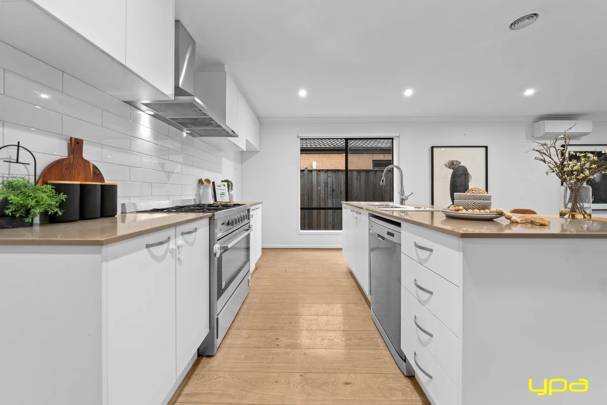 Additional image 5 of 29 Elmsford Crescent, Cranbourne West VIC 3977