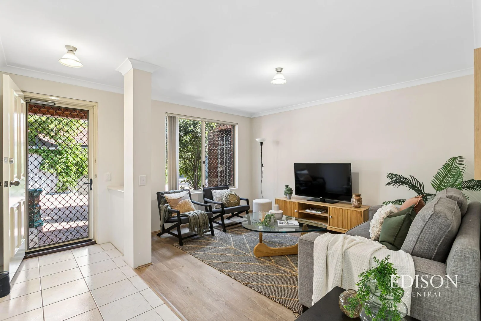 Additional image 3 of 348B The Strand, Dianella WA 6059
