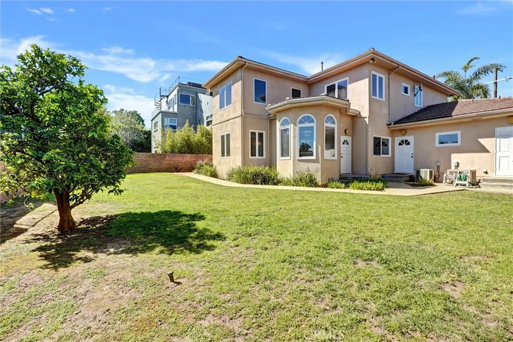 Additional image 111 of 12134 Lawler St, Los Angeles, CA 90066