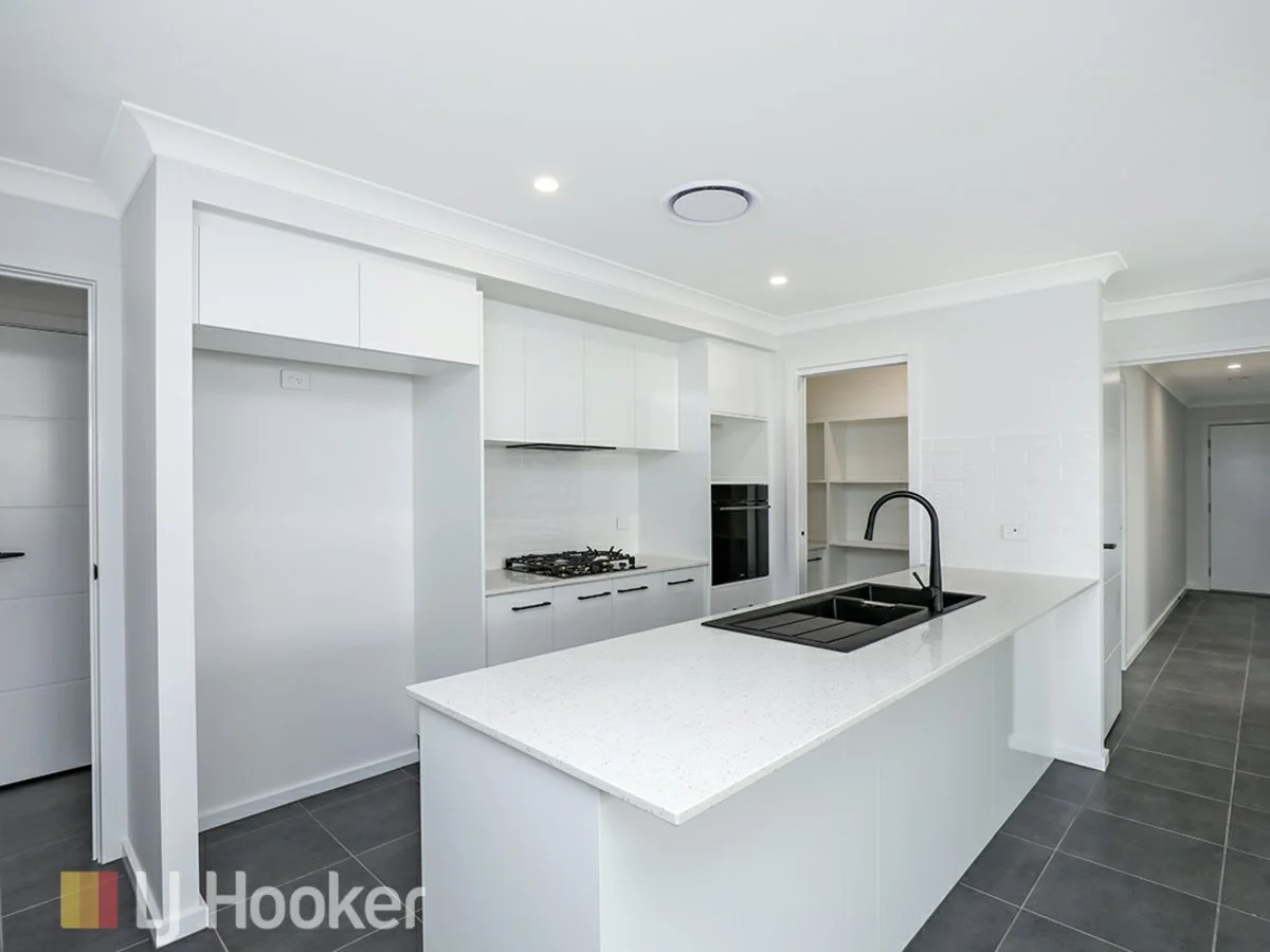 Additional image 3 of 28 Explorers Way, Westdale NSW 2340