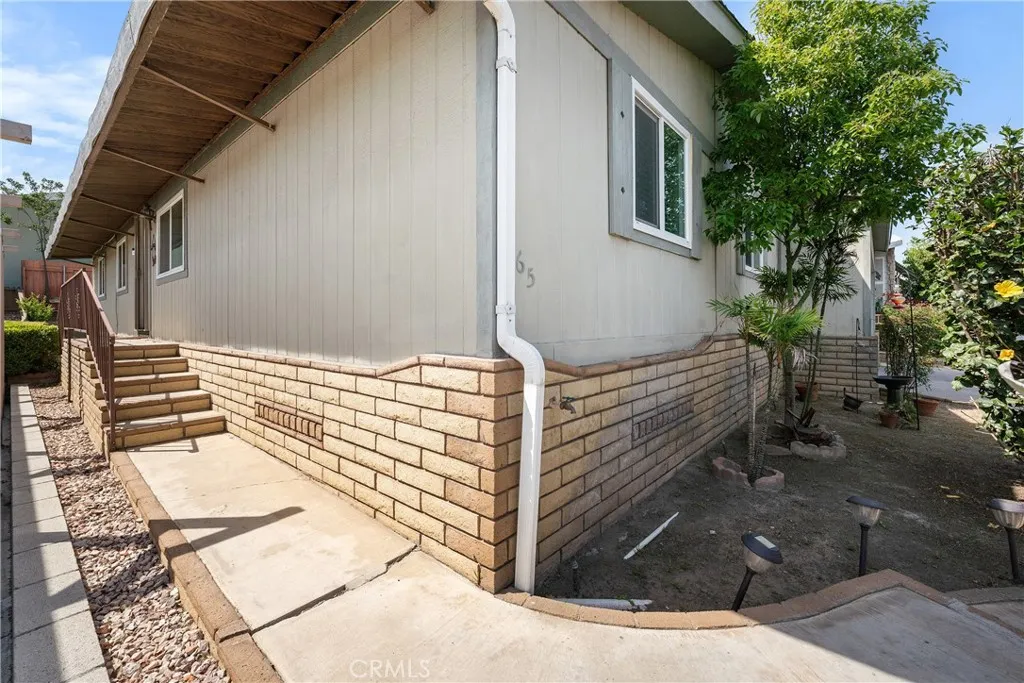 Additional image 5 of 1550 Rimpau Ave Unit 65, Corona, CA 92881