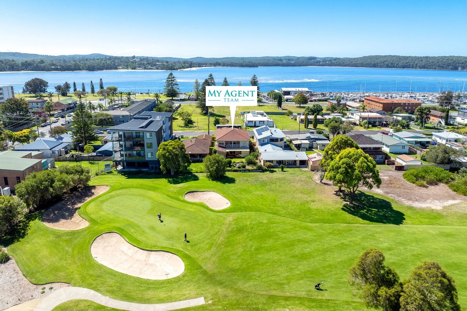 6 Golf Links Drive, Batemans Bay NSW 2536