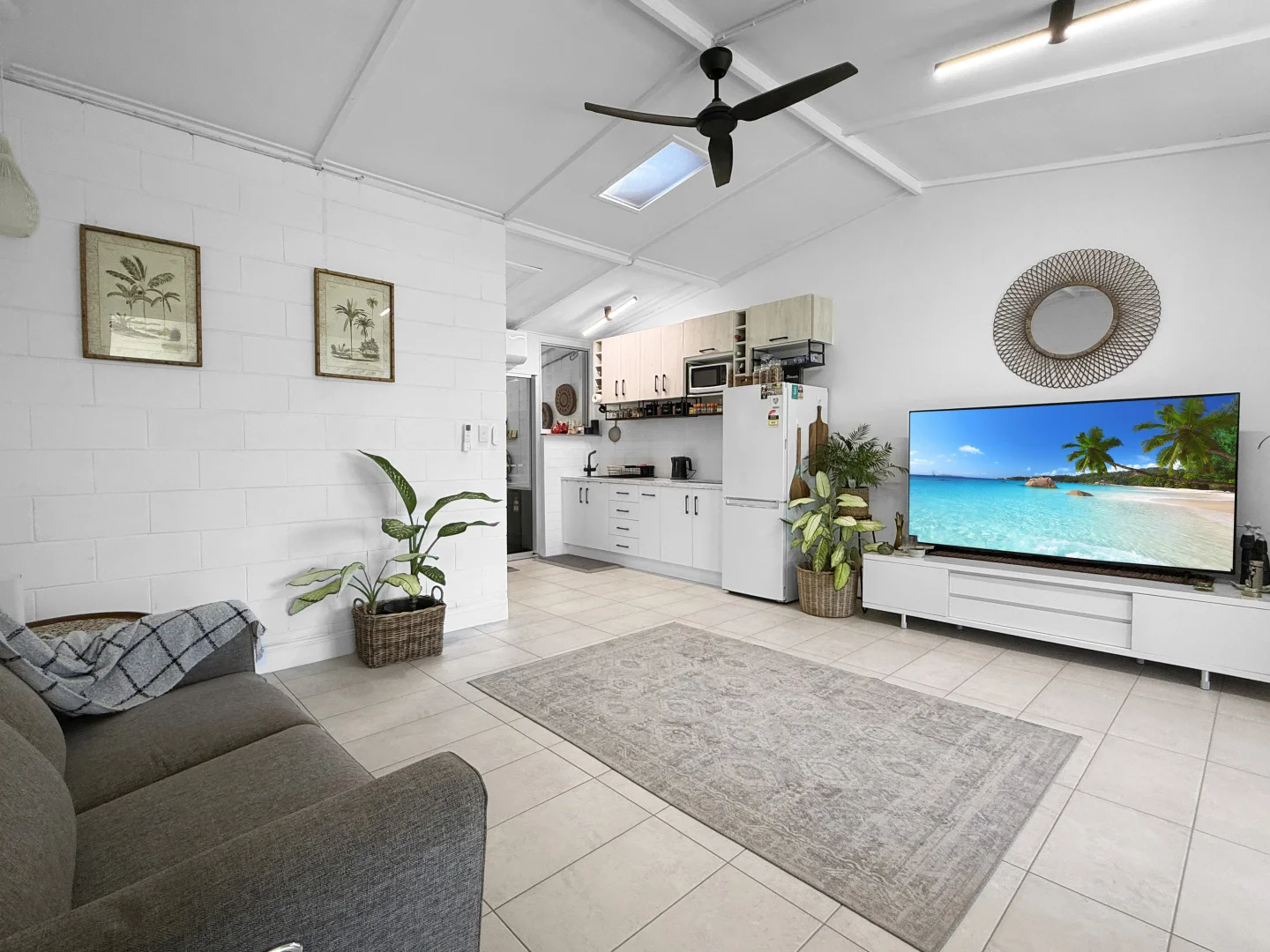 Additional image 4 of 1/14-15 The Esplanade, Nelly Bay QLD 4819