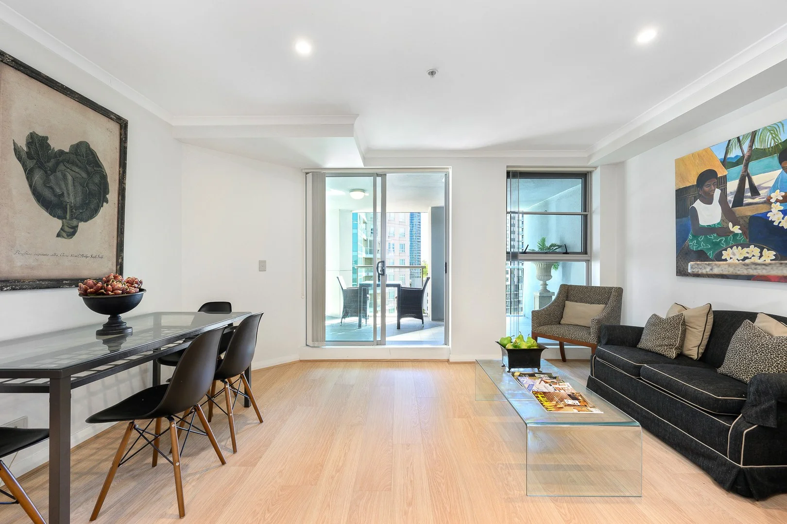 909/2B Help Street, Chatswood NSW 2067