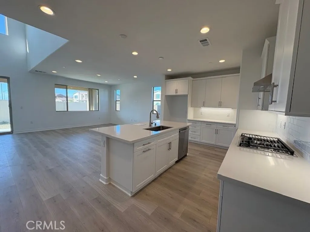 Additional image 4 of 3706 Leafgreen Road, Corona, CA 92883
