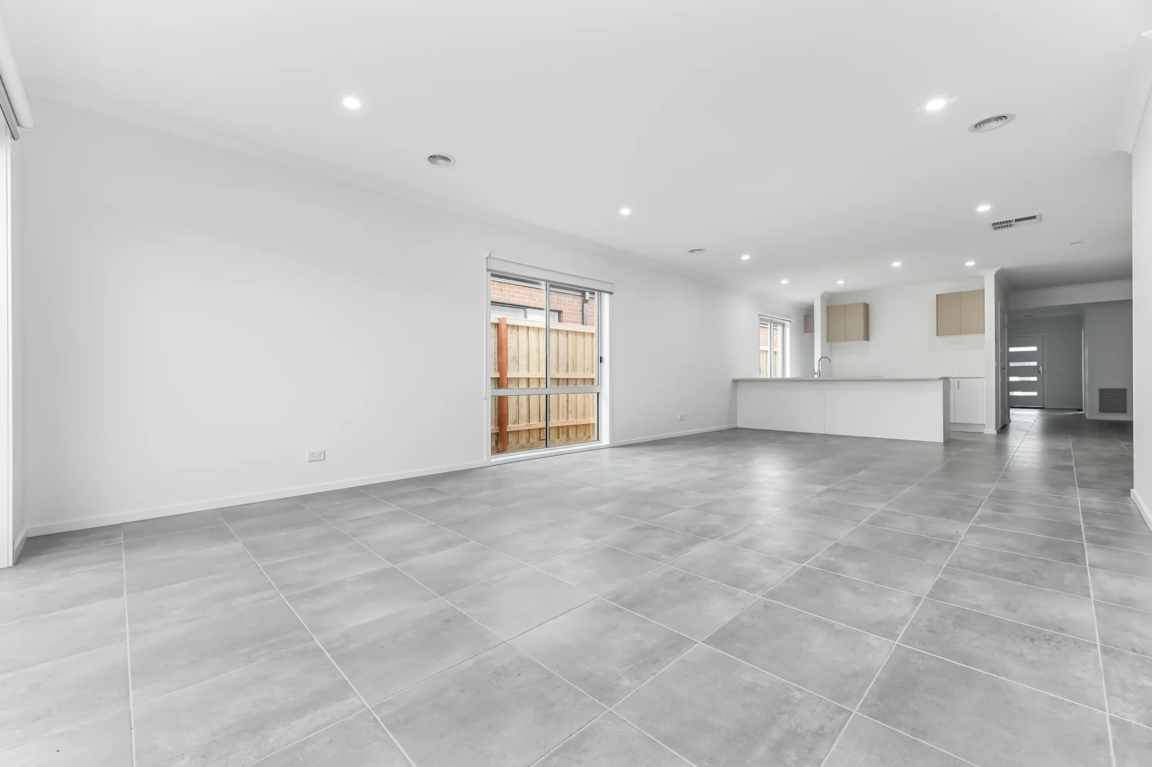 Additional image 6 of B/19 Monica Way, Beaconsfield VIC 3807