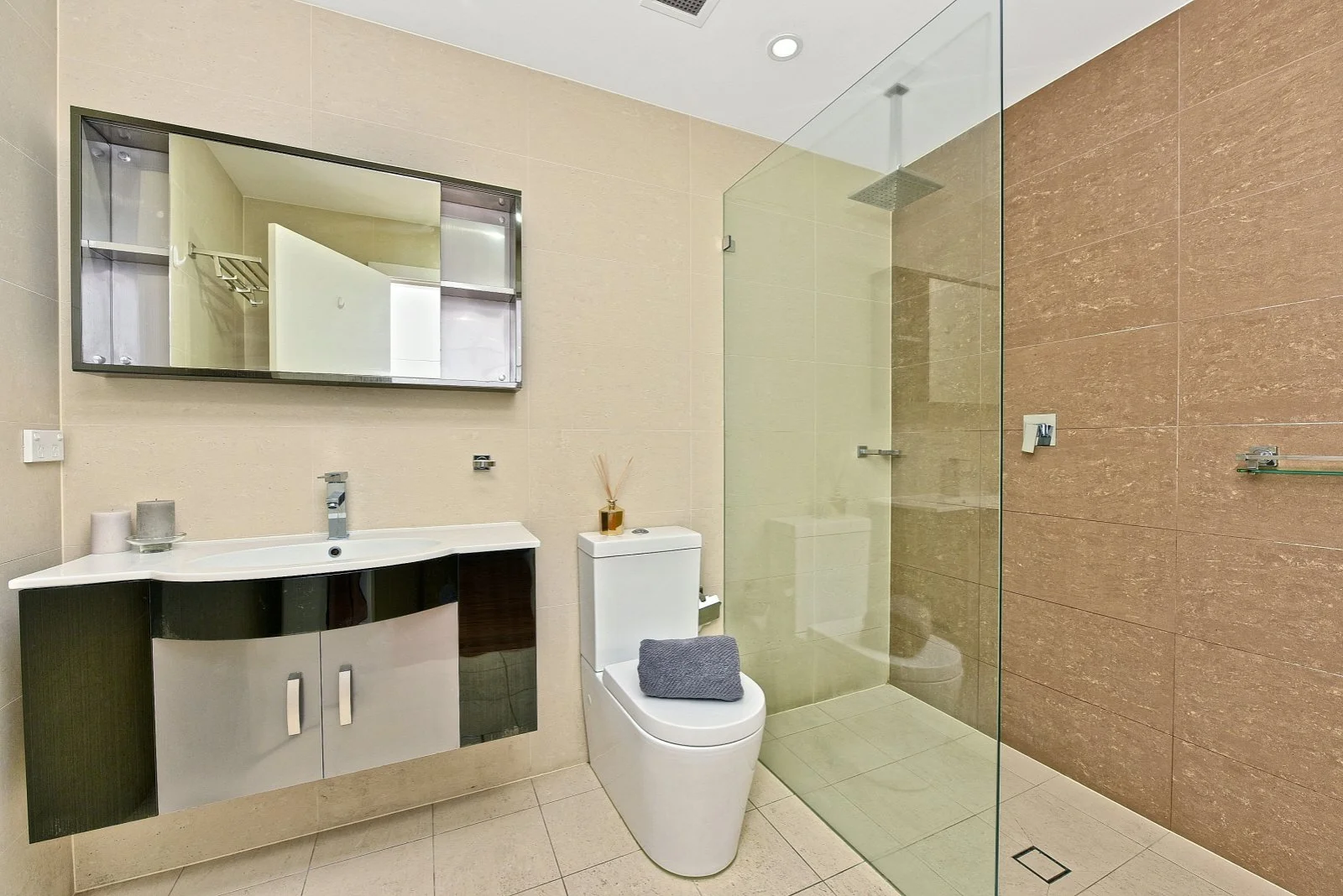 Additional image 4 of 406/5 Nina Gray Avenue, Rhodes NSW 2138