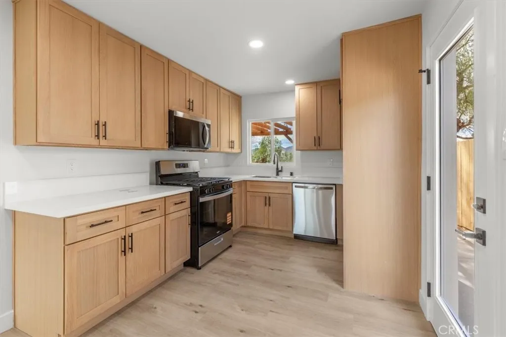 Additional image 7 of 10235 Clara Vista Ln, Riverside, CA 92503