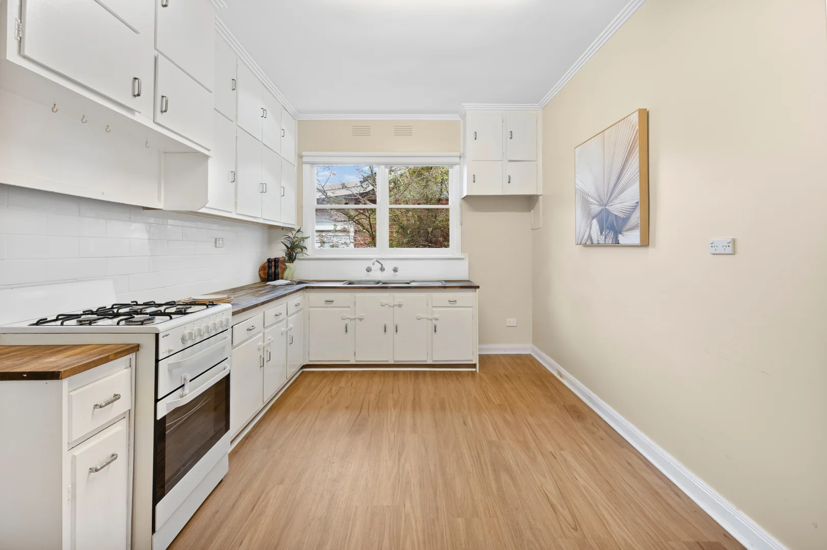 Additional image 3 of 14 Maitland Avenue, Kew VIC 3101