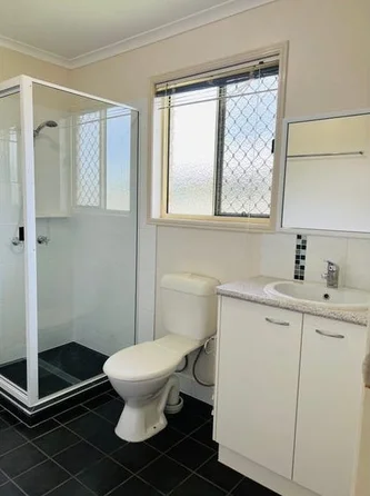 4a Short Street, Pittsworth QLD 4356 photo 5