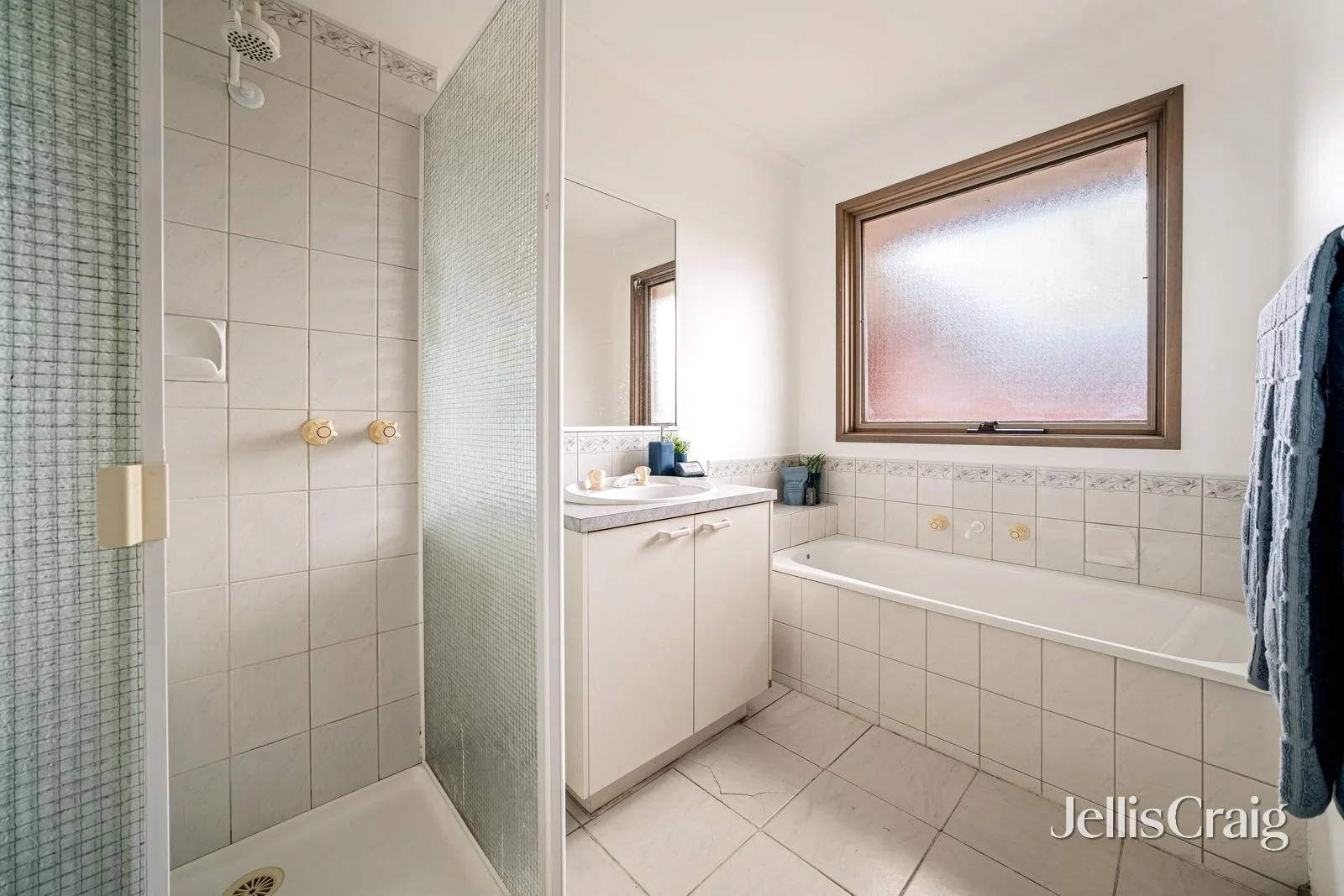 Additional image 10 of 2/152 Warrigal Road, Mentone VIC 3194